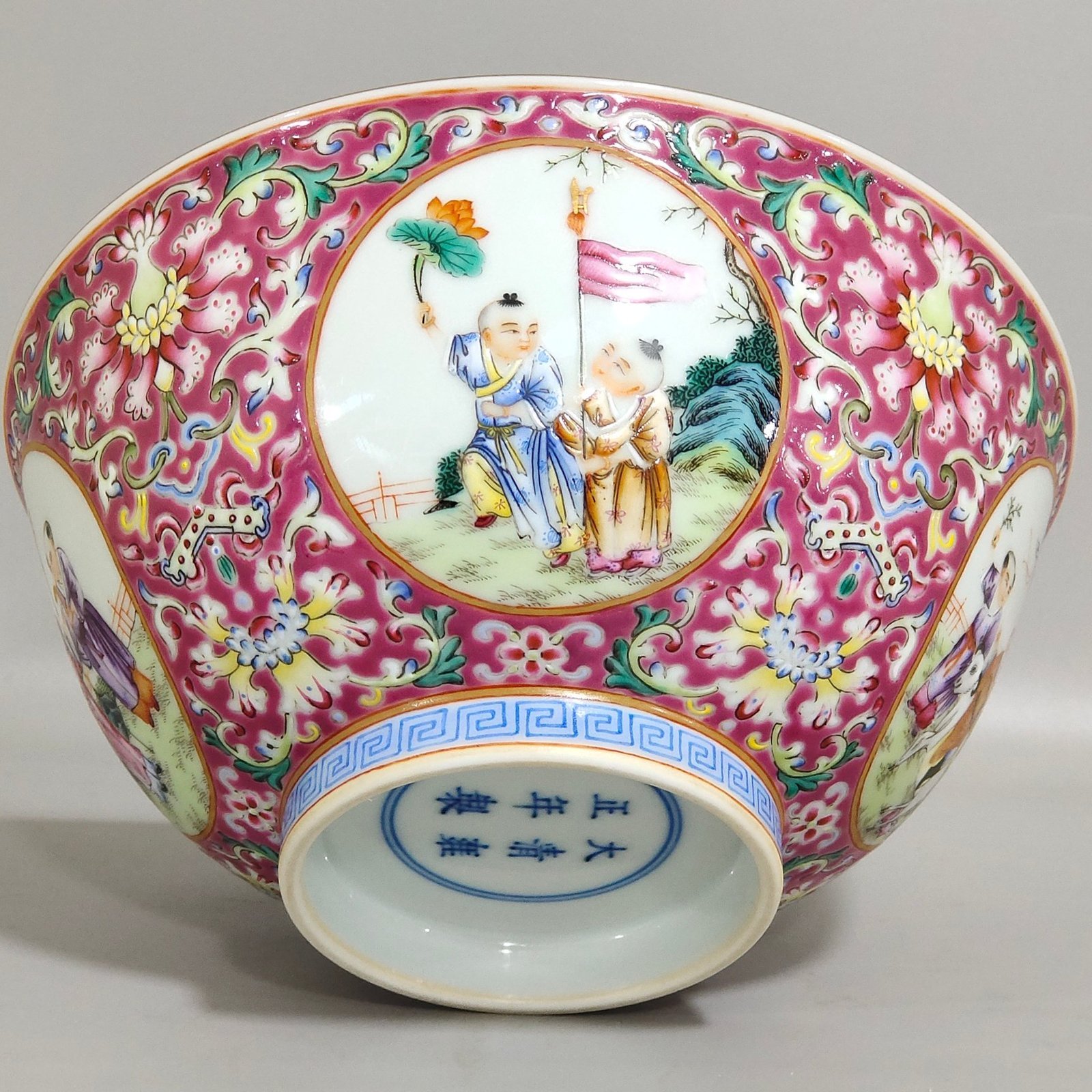 Qing Dynasty Yongzheng rouge ground window baby play bowl