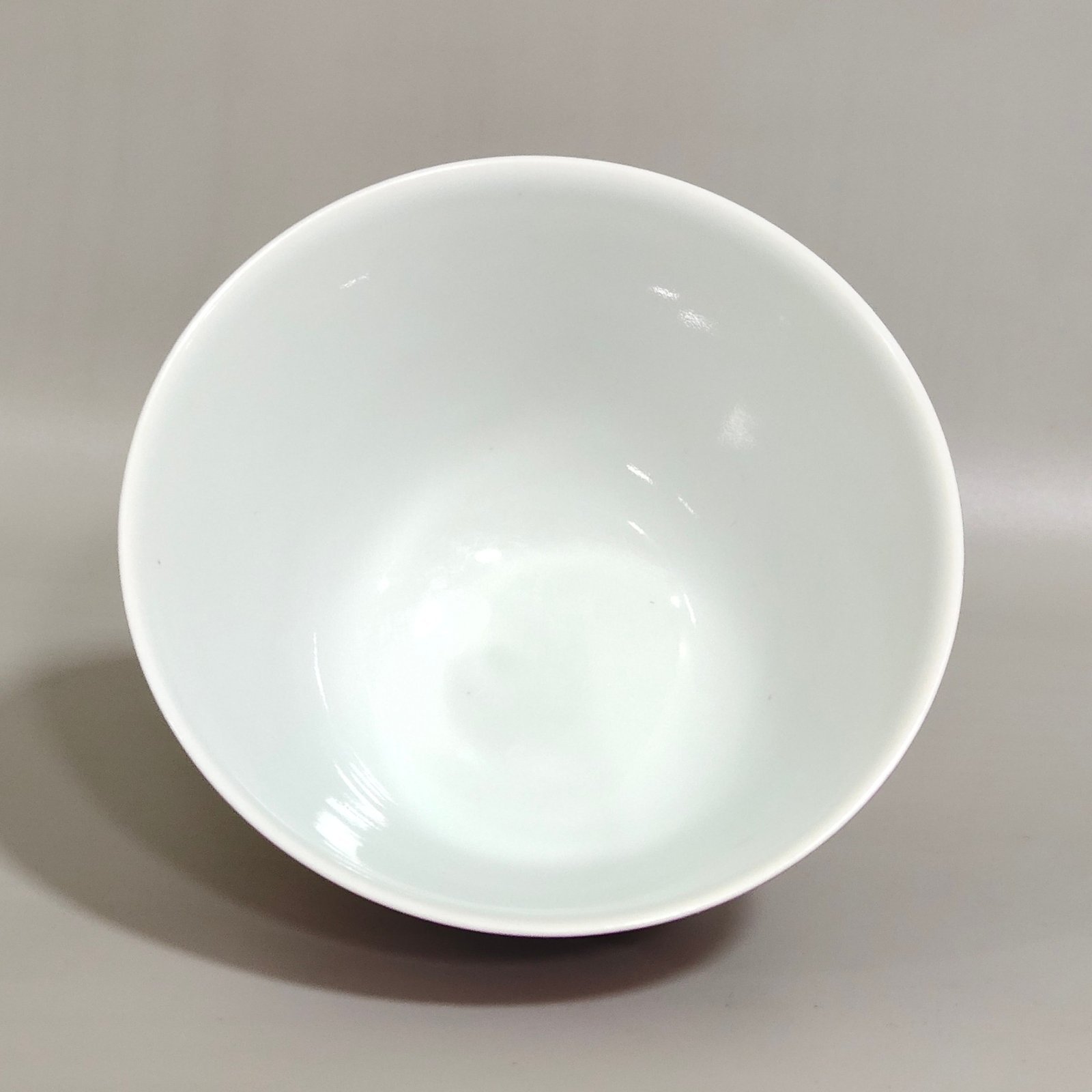 Qing Dynasty Yongzheng rouge red peony flower poem cup
