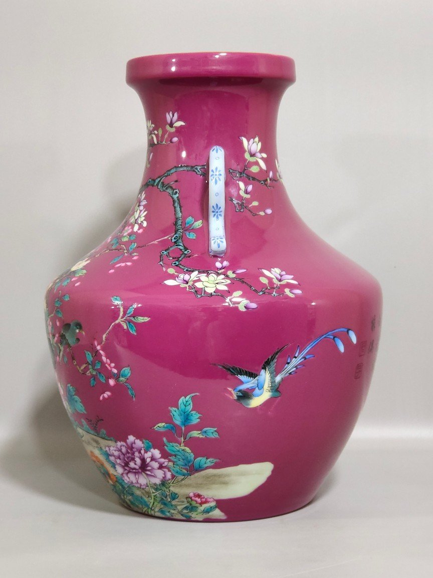 Qing Dynasty Yongzheng rouge red flower and bird double eared statue