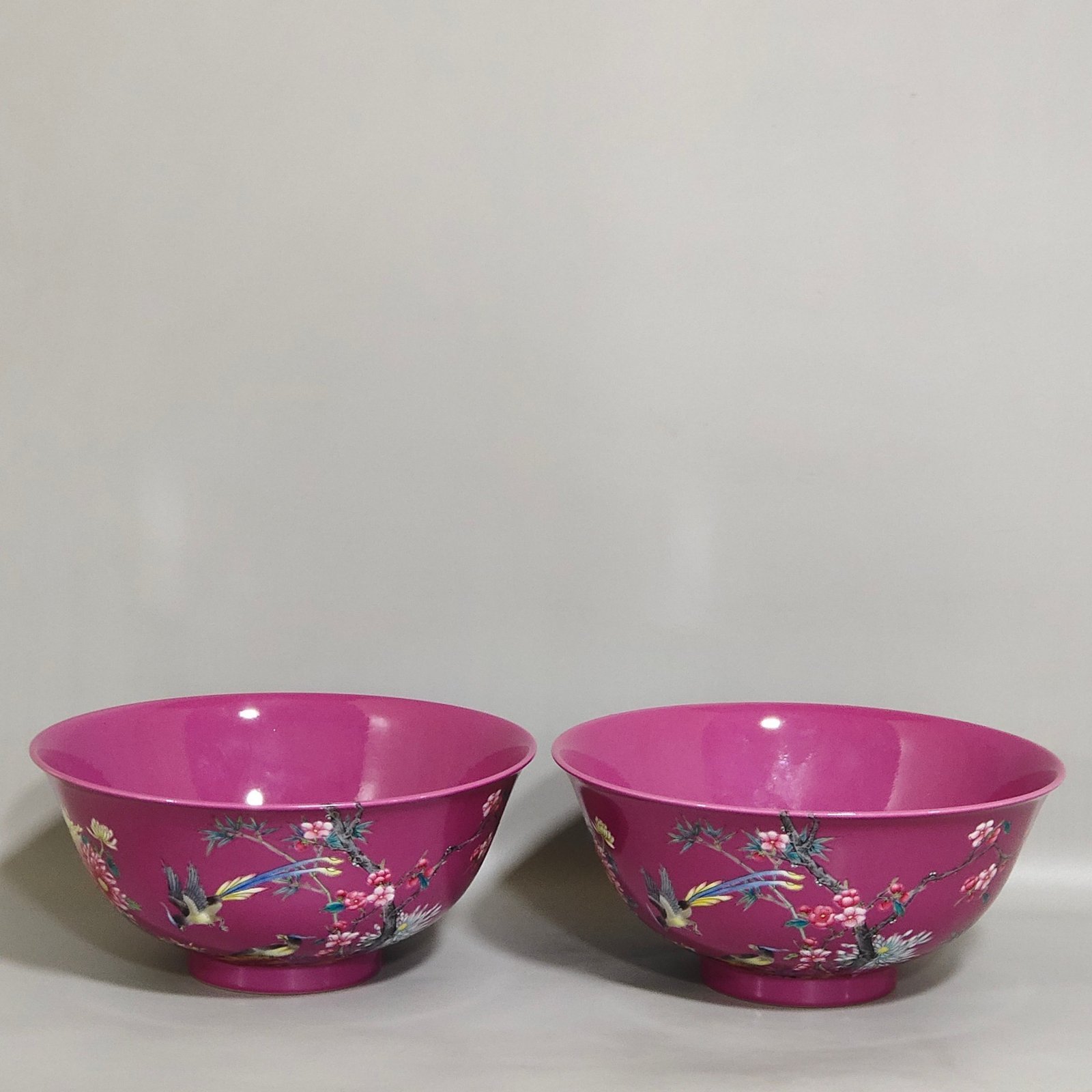 Qing Dynasty Yongzheng rouge red flower and bird poems on the branch bowl