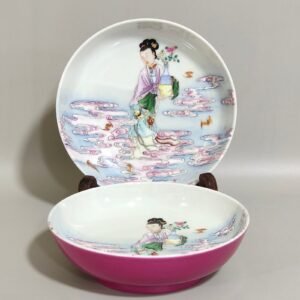 Qing Dynasty Yongzheng rouge red mushroom longevity small plate