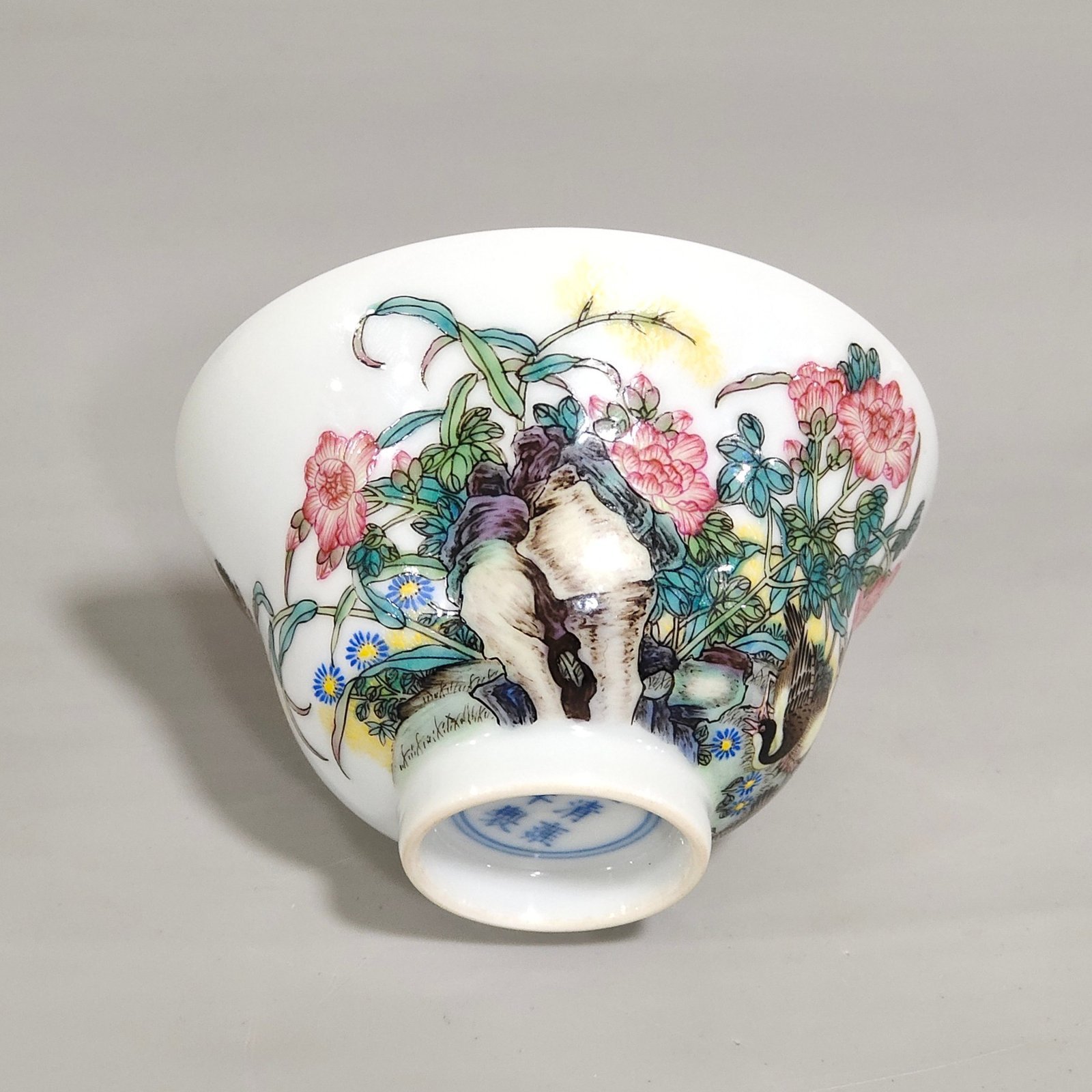 Qing Dynasty Yongzheng reed and wild goose picture and poem folded cup