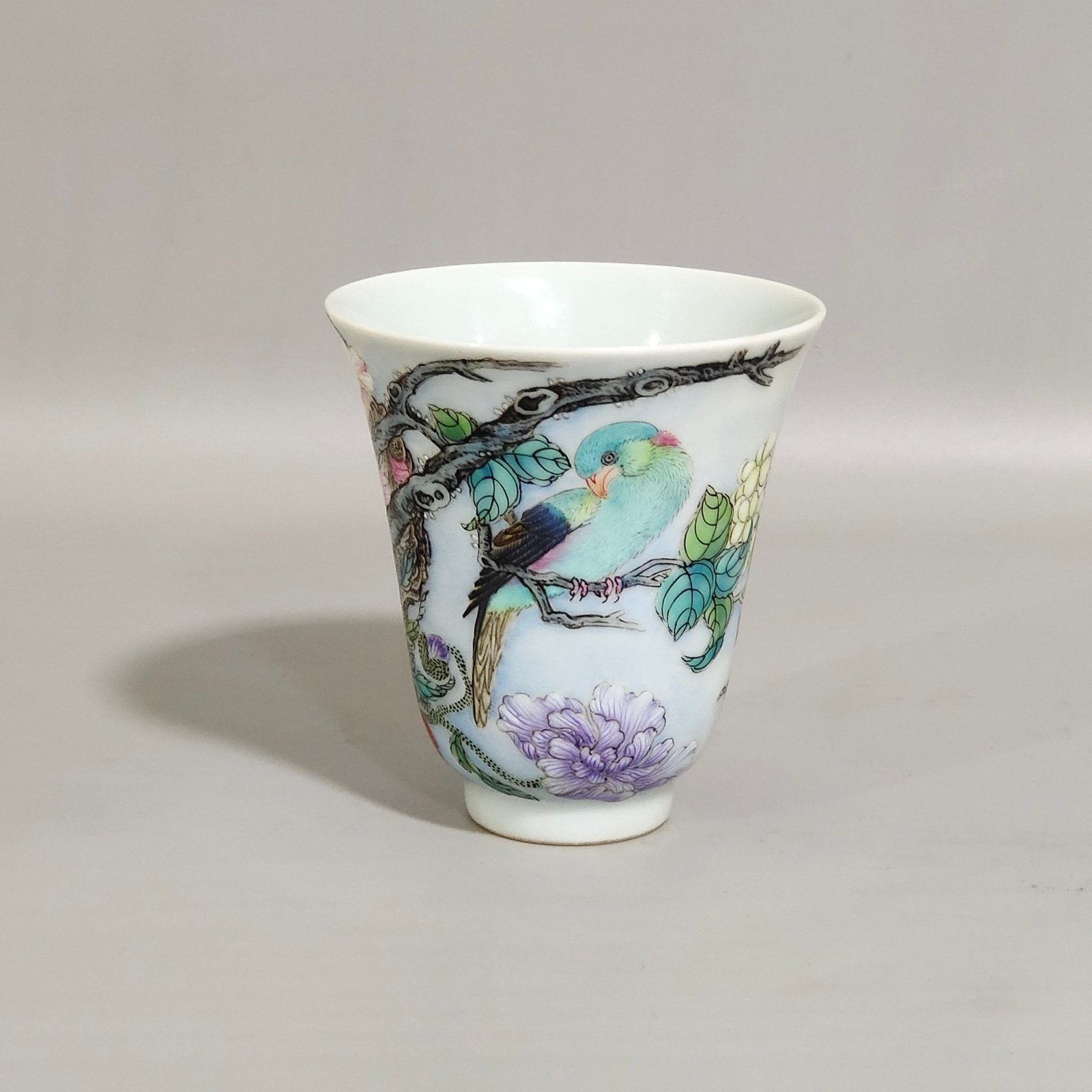 Qing Dynasty Yongzheng Famille Rose Porcelain cup