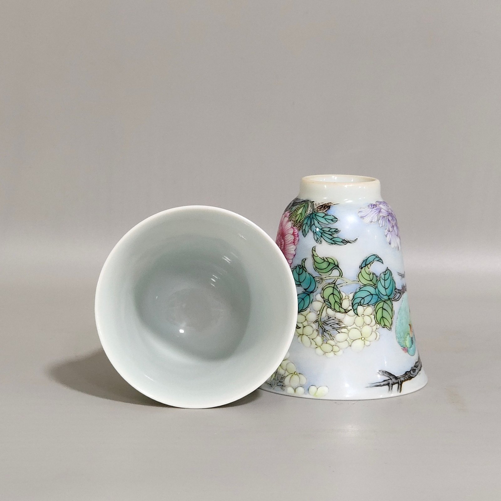 Qing Dynasty Yongzheng Famille Rose Porcelain cup