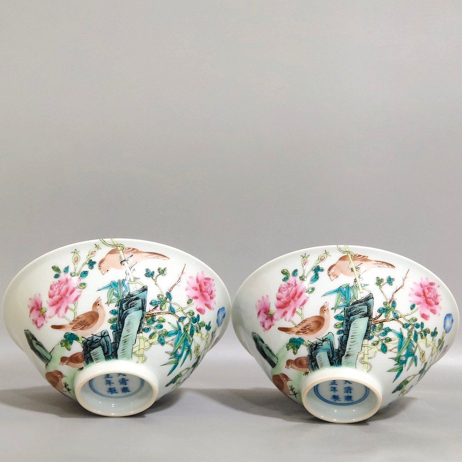 Qing Dynasty Yongzheng flower and bird wall bamboo hat bowl