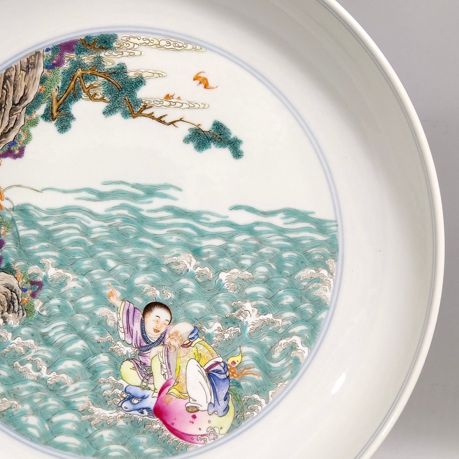 Qing Dynasty Yongzheng lotus character story birthday plate