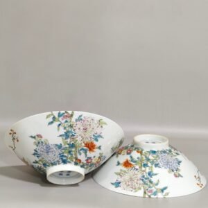 Qing Dynasty Yongzheng chrysanthemum bamboo flower and bird bamboo hat bowl