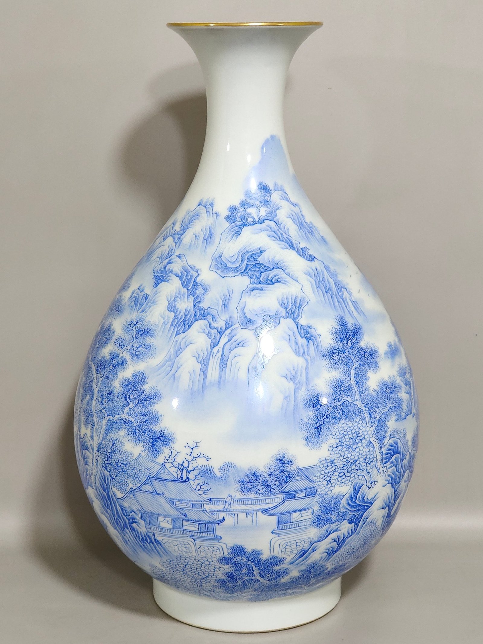 Qing Dynasty Yongzheng blue material landscape poem jade pot spring vase