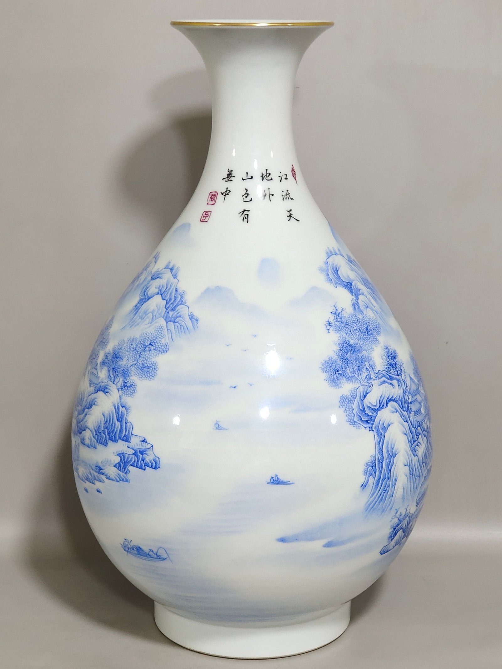 Qing Dynasty Yongzheng blue material landscape poem jade pot spring vase