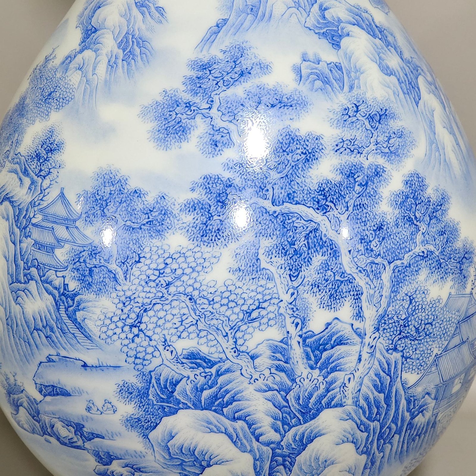 Qing Dynasty Yongzheng blue material landscape poem jade pot spring vase