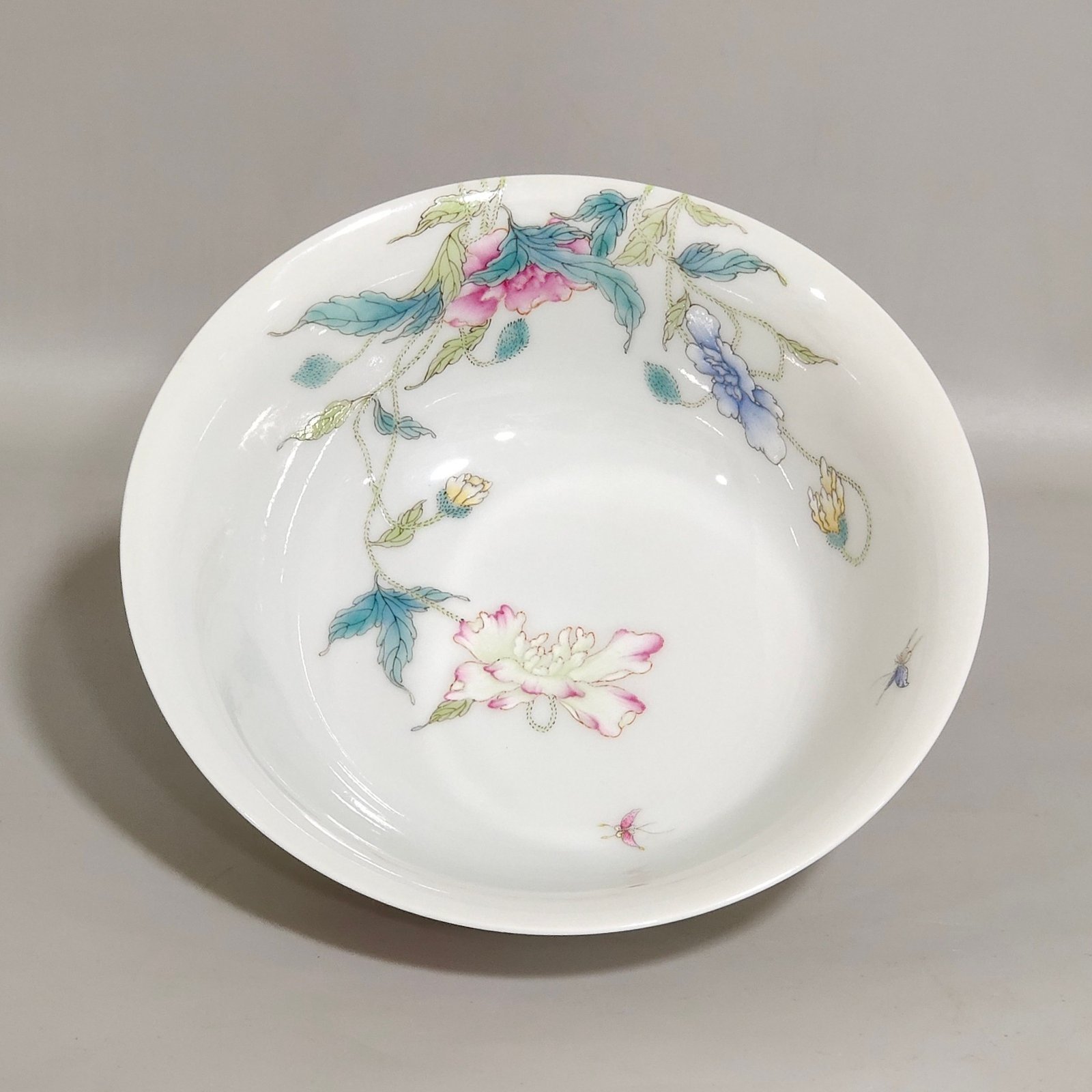 Qing Dynasty Yongzheng famille rose porcelain poppy bowl