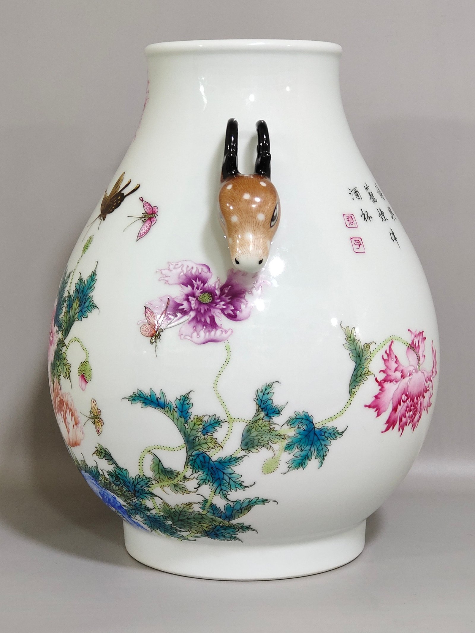 Qing Dynasty Yongzheng poppy deer head statue