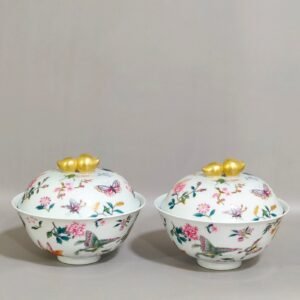 Qing Dynasty Yongzheng Dielianhua bowl
