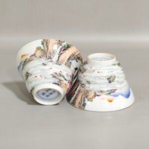 Qing Dynasty Yongzheng Xishi sunken fish cup