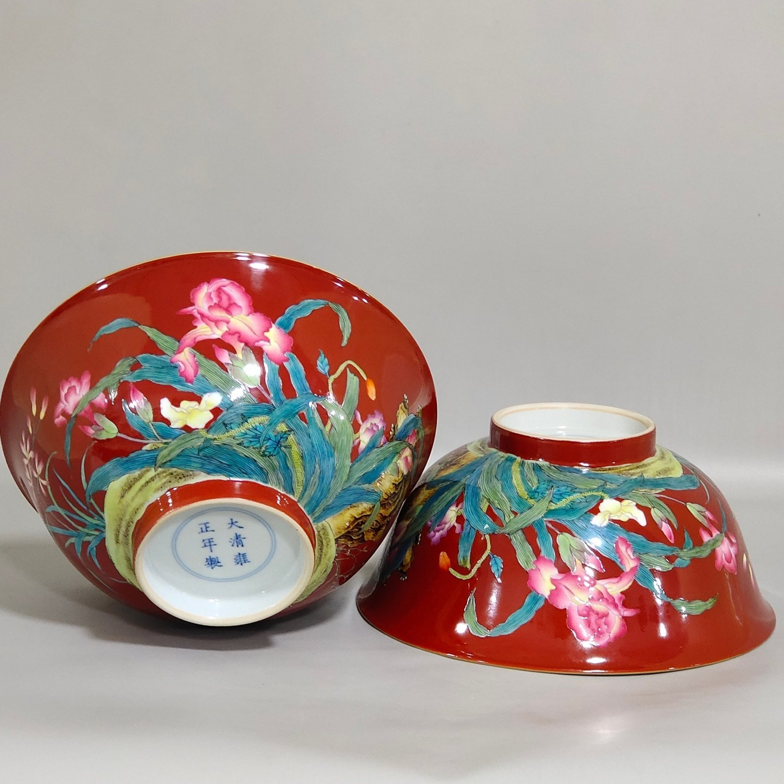 Qing Dynasty Yongzheng chili red orchid poetry bowl