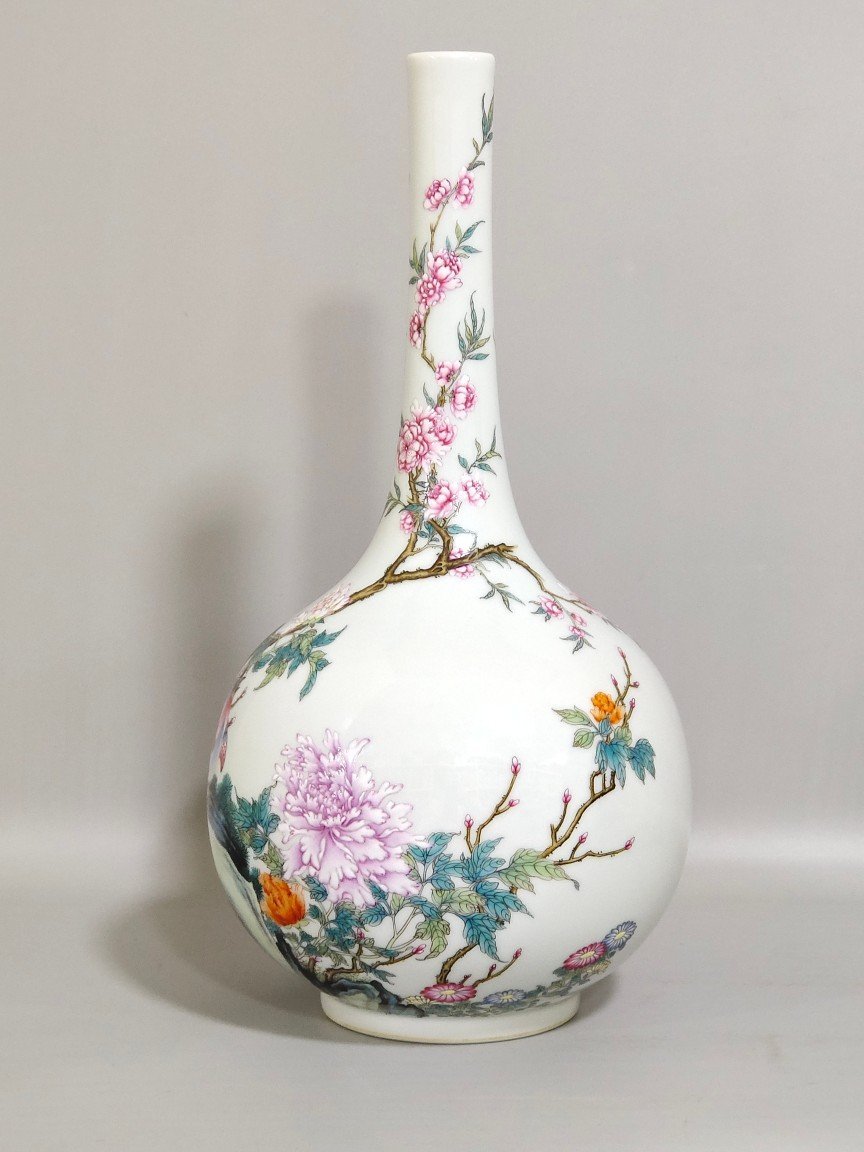 Qing Dynasty Yongzheng icing on the cake vase