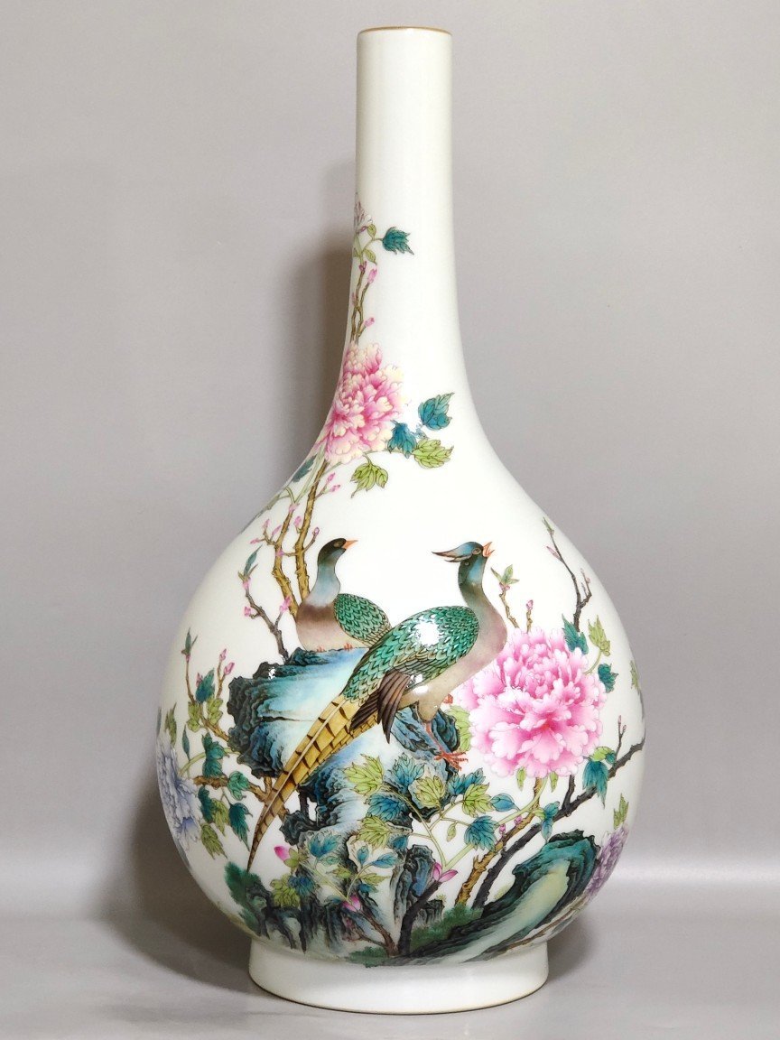 Qing Dynasty Yongzheng icing on the cake flask