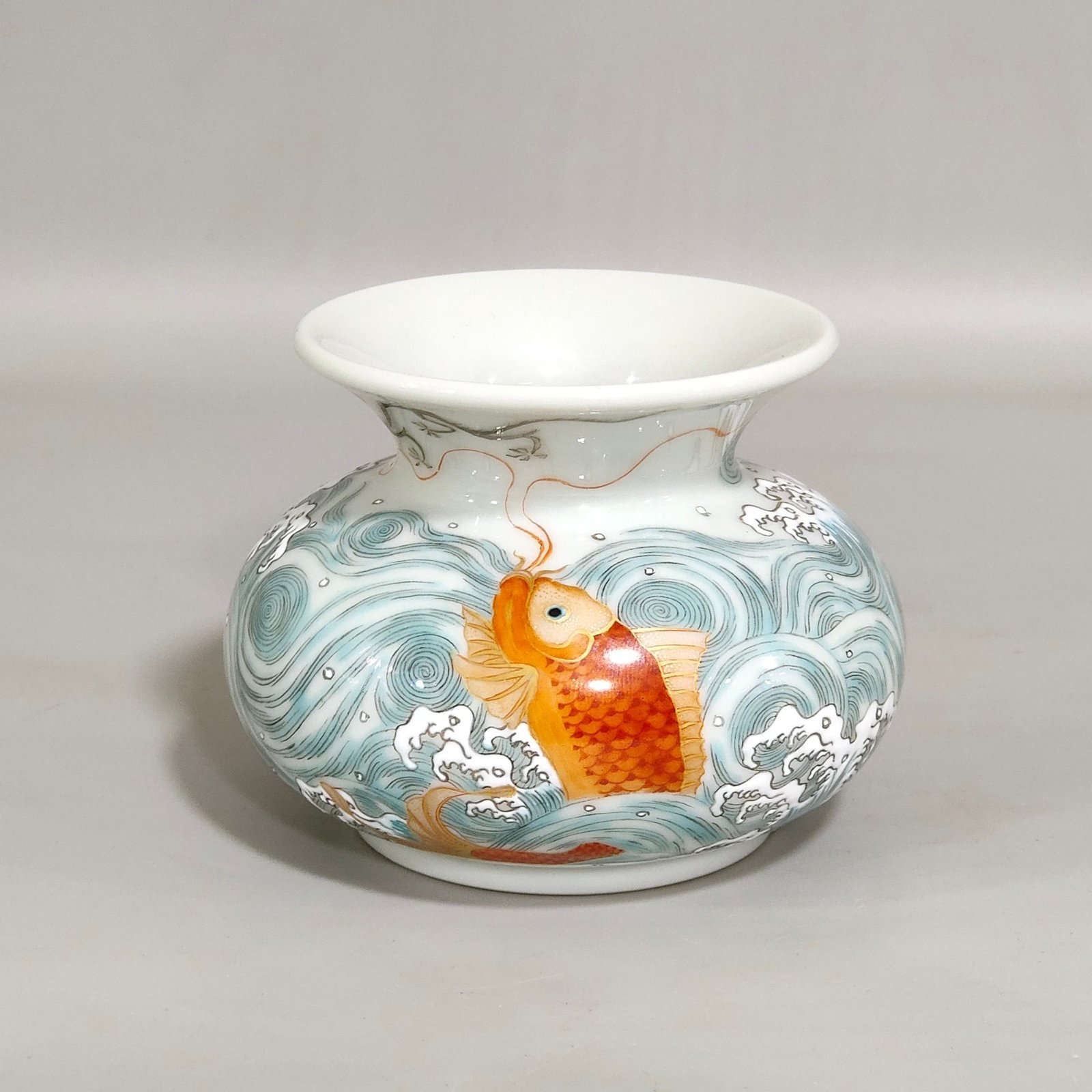 Qing Dynasty Yongzheng Carp Jumping Dragon Gate Water Bowl