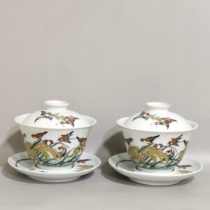 Qing Dynasty Yongzheng Wheat Sparrow Three-cai Bowl