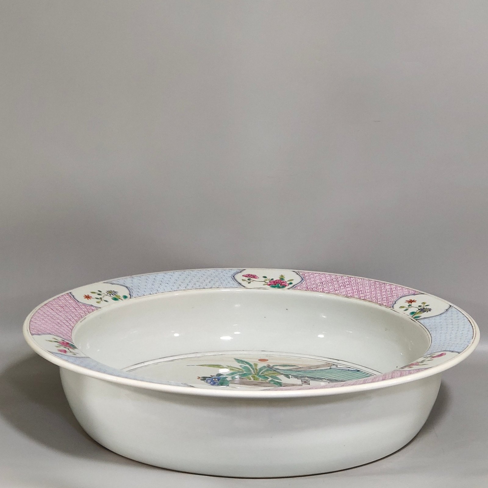 Qing Dynasty Yongzheng character story basin