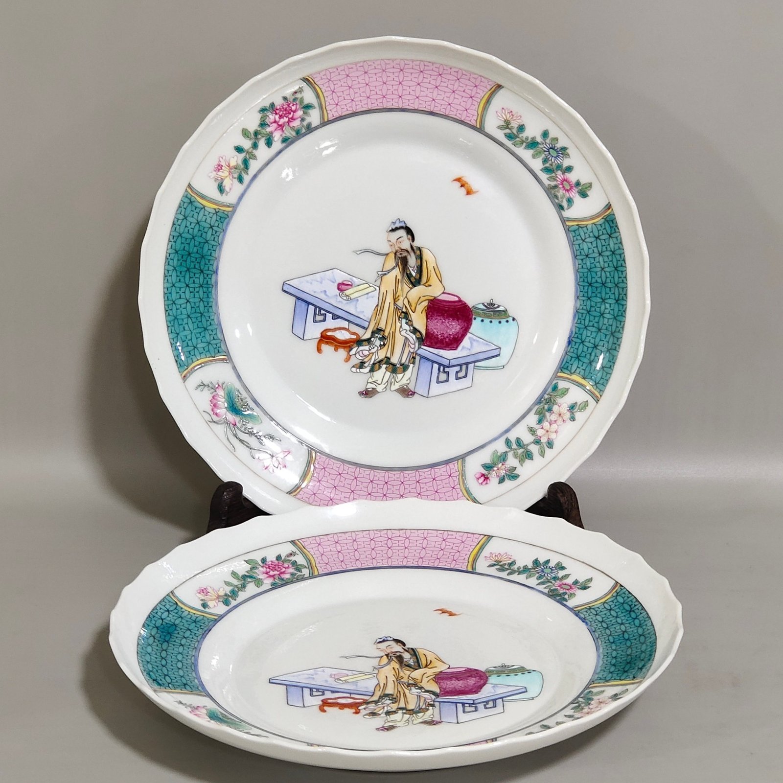 Qing Dynasty Yongzheng Zhai Lulu reading intention figure plate