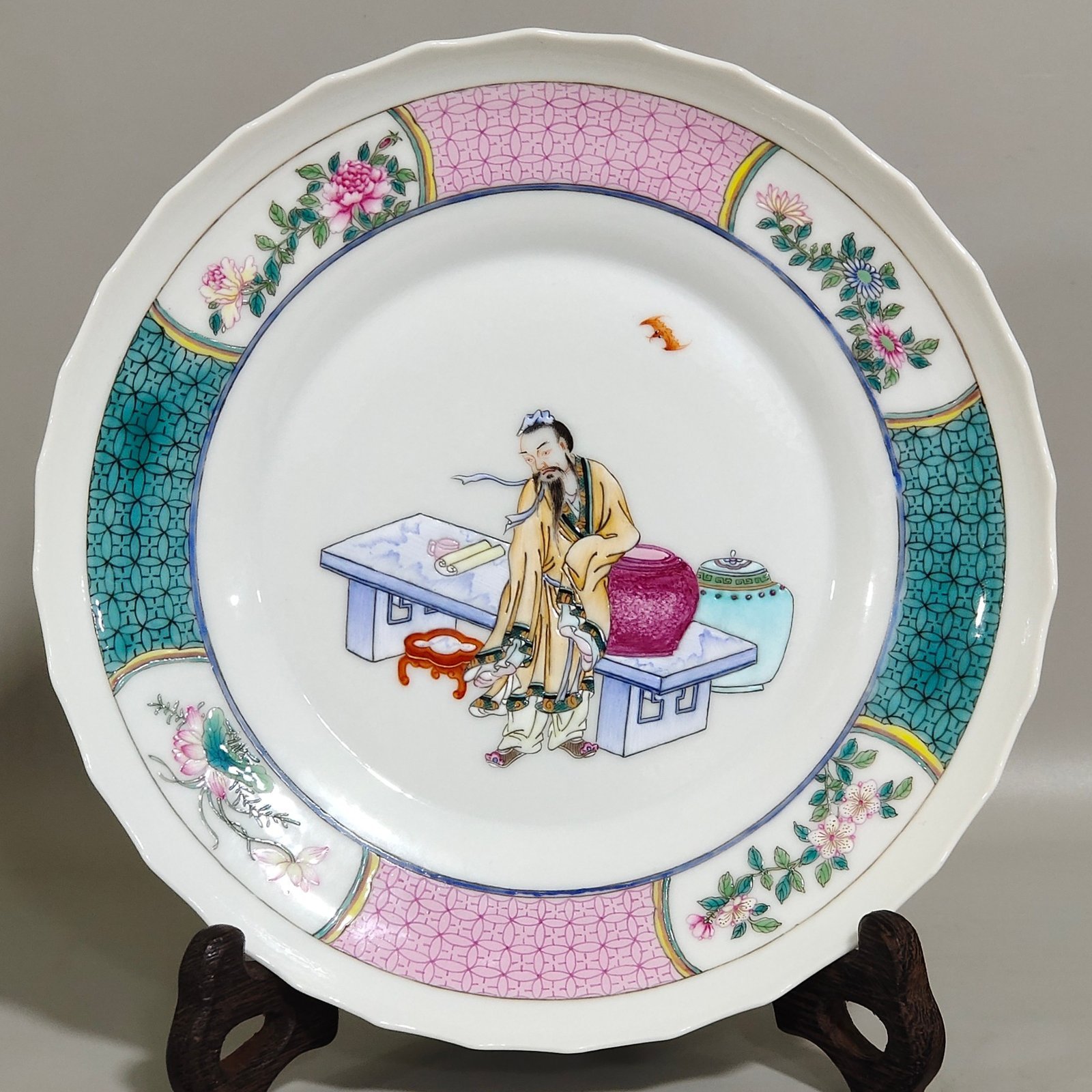 Qing Dynasty Yongzheng Zhai Lulu reading intention figure plate