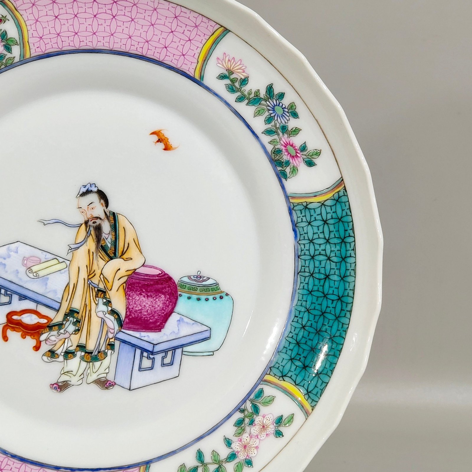 Qing Dynasty Yongzheng Zhai Lulu reading intention figure plate