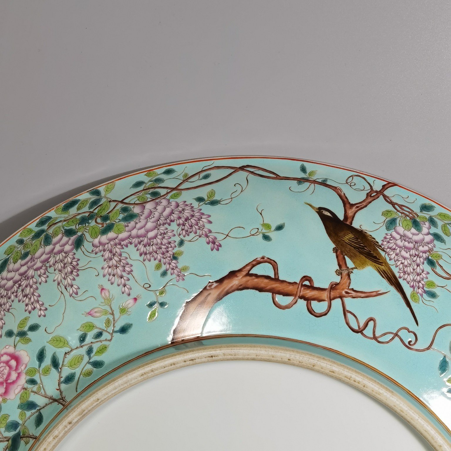 Qing Dynasty Guangxu pastel-colored bird facing the phoenix