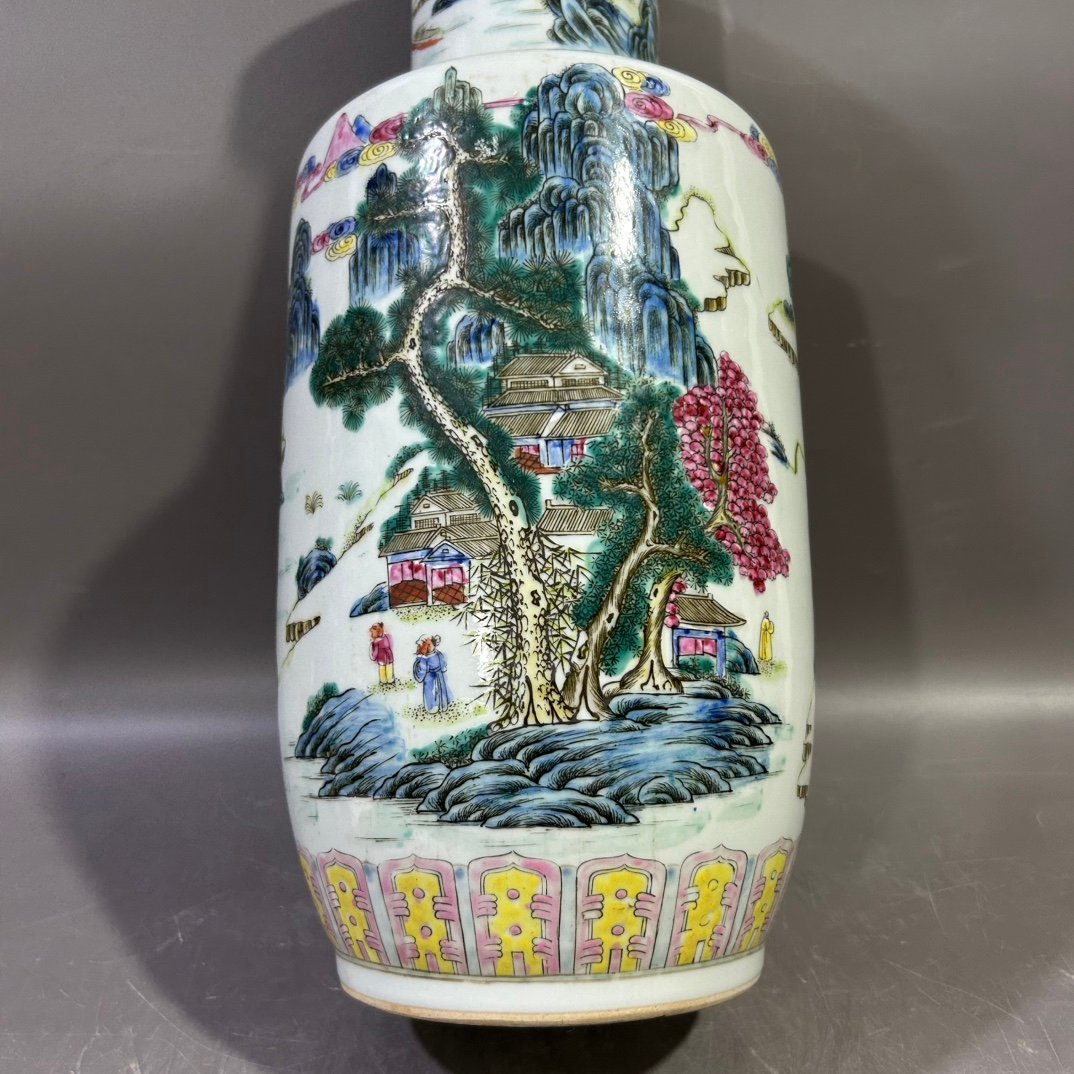 Qing Dynasty Guangxu Pastel Landscape Stick Vase