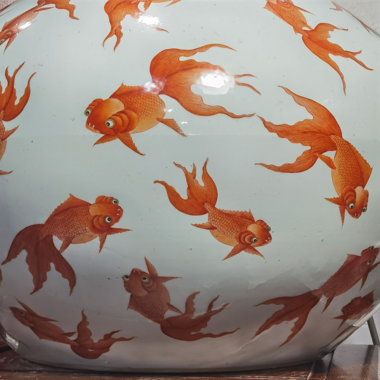 Qing Dynasty Tongzhi treasure model alum red goldfish washing tank