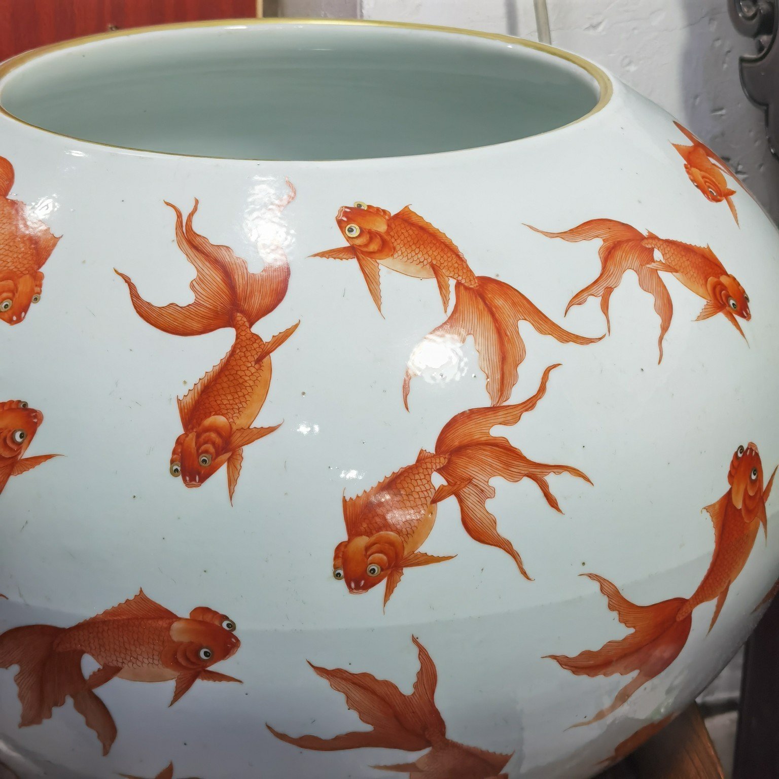 Qing Dynasty Tongzhi treasure model alum red goldfish washing tank