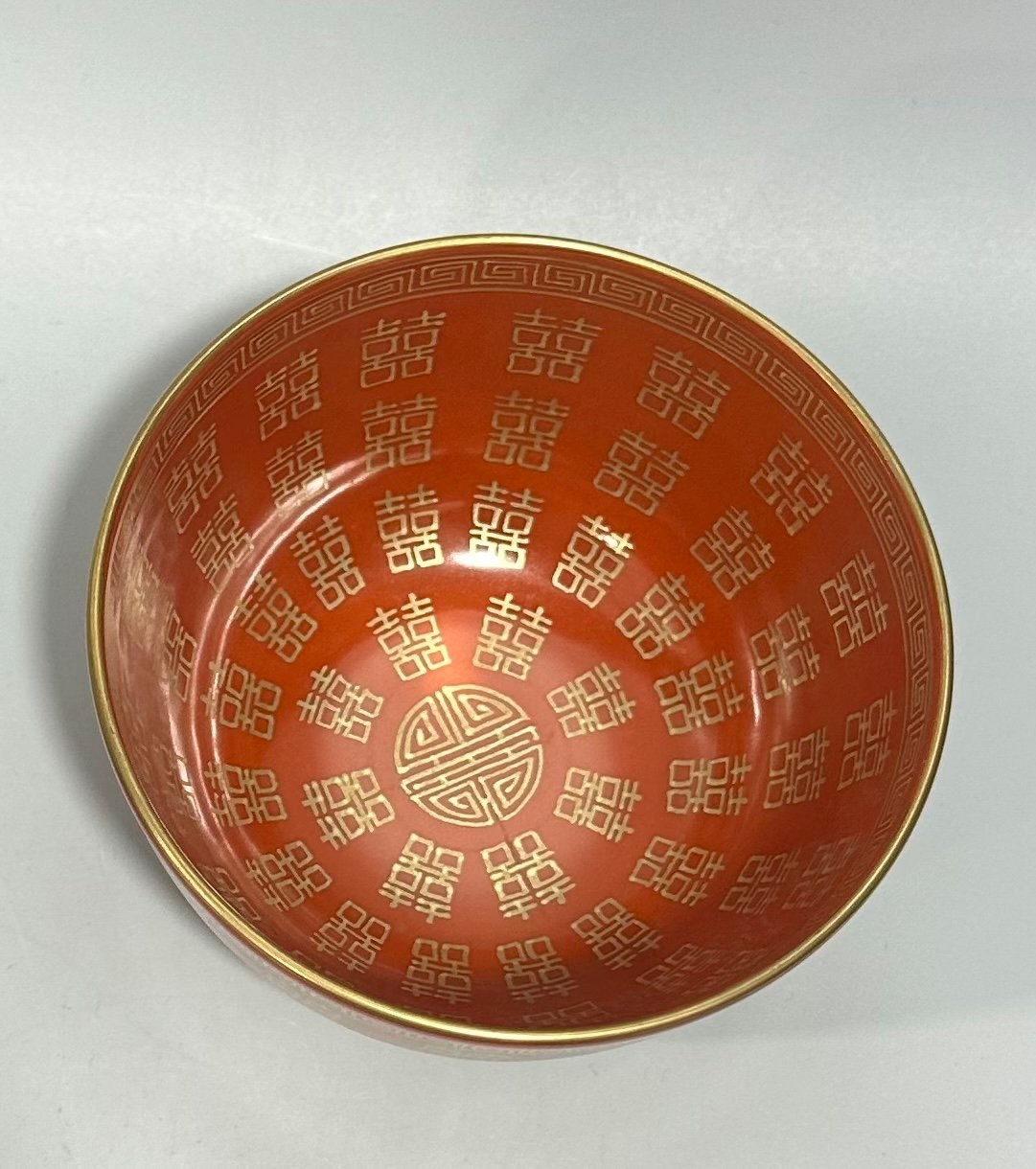 Qing Dynasty Tongzhi Pastel coral red gold double happiness bowl