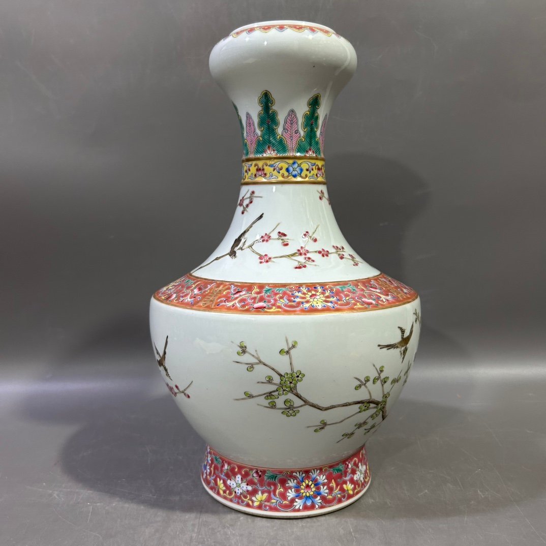 Qing Dynasty Xianfeng pastel happy eyebrow curling bottle