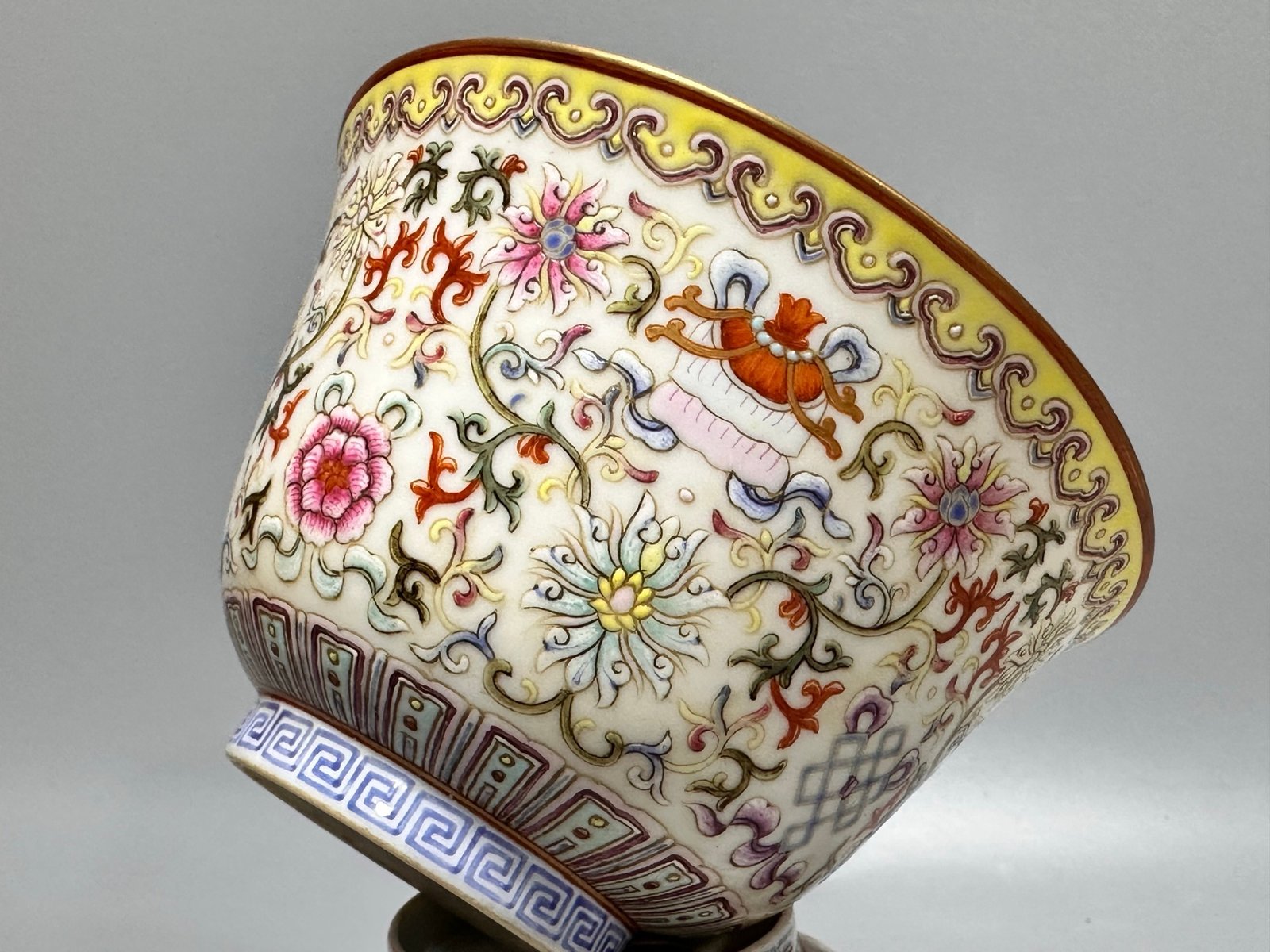 Qing Dynasty Jiaqing a pastel lotus bowl with eight treasures and lotus branches