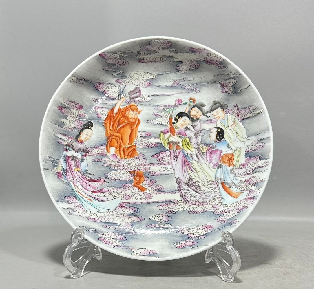 Qing Dynasty Jiaqing Pastel flower god picture plate