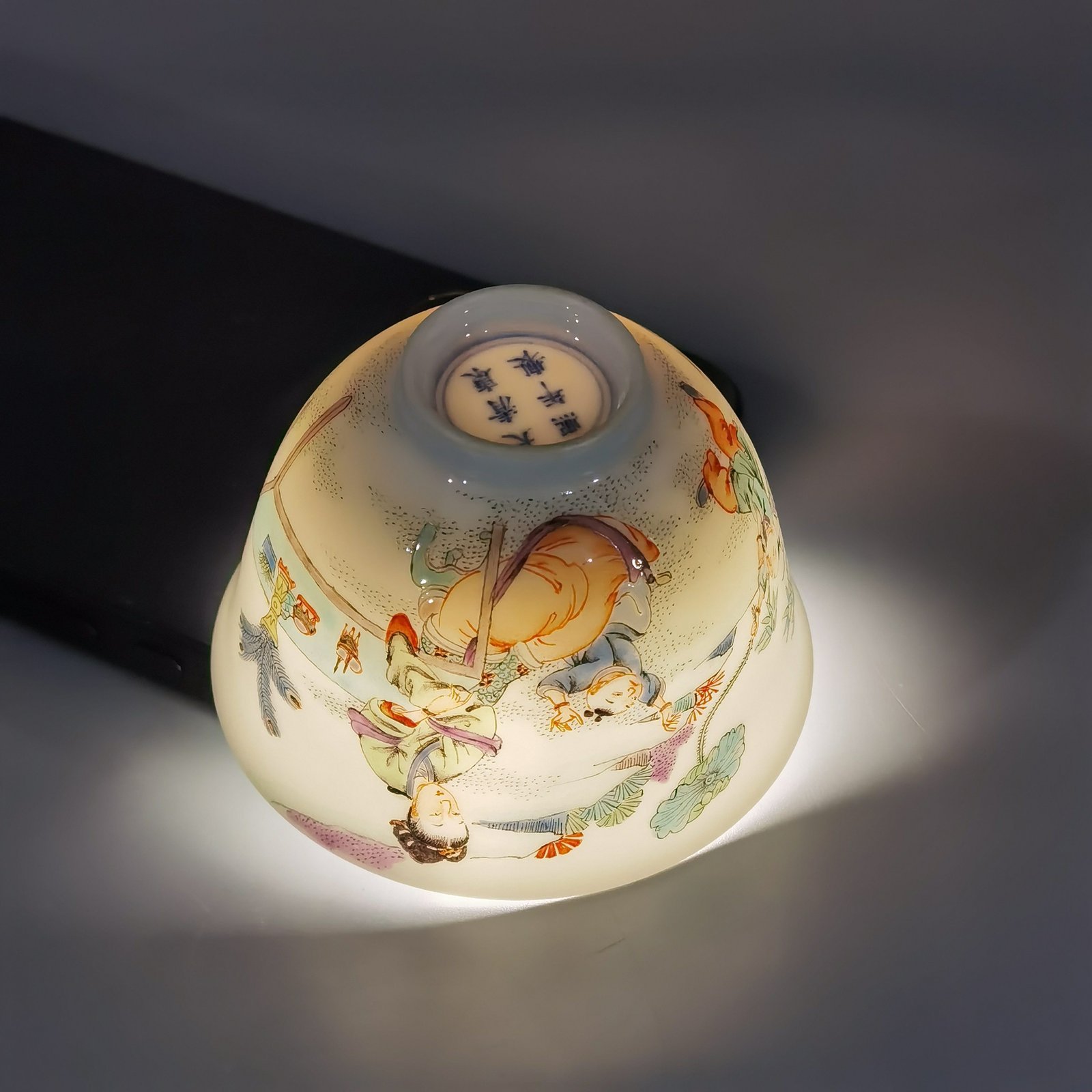 Qing Dynasty Kangxi Five-Colored Goddess Cup