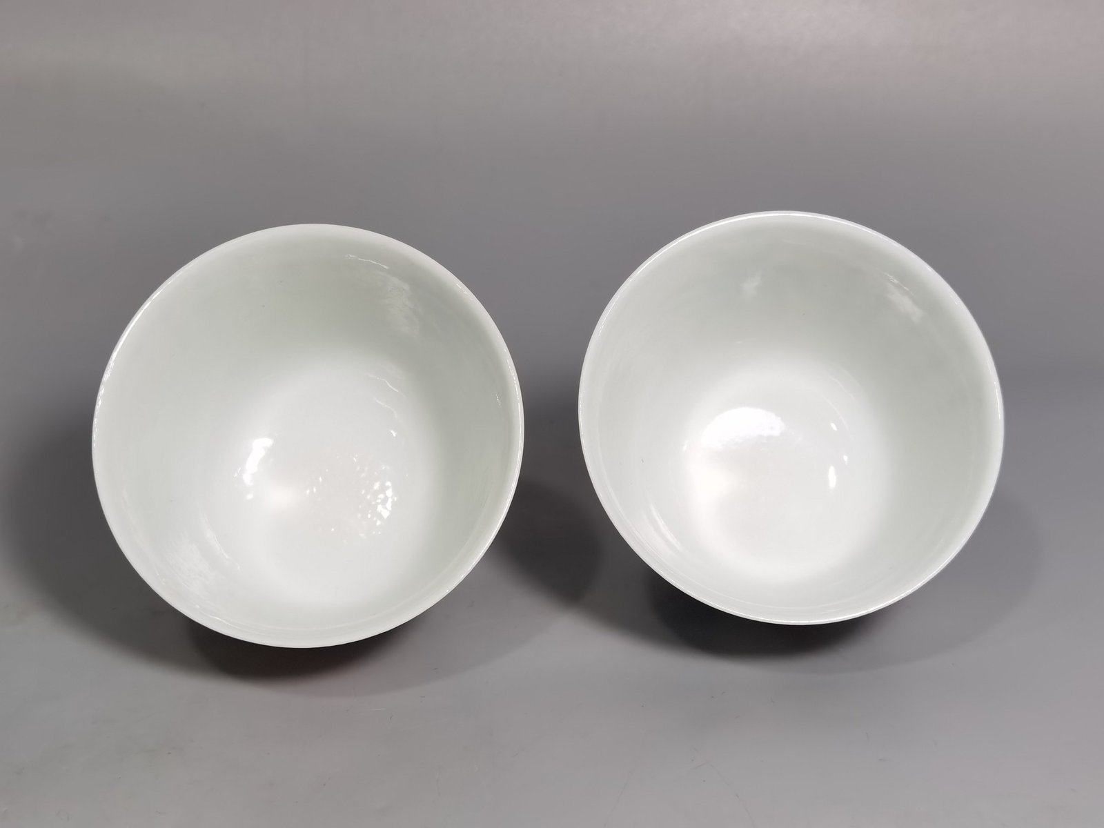 Qing Dynasty Kangxi Five-Colored Li Bai Dou Wine Cup