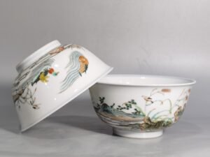 Qing Dynasty Kangxi pair of colorful mandarin duck lotus and kingfisher bowls