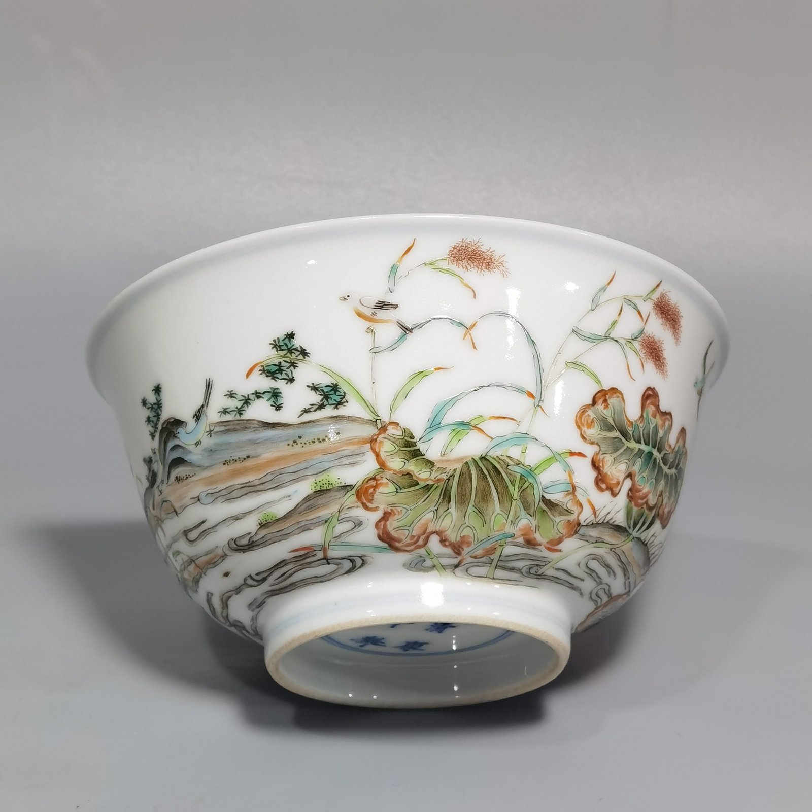 Qing Dynasty Kangxi pair of colorful mandarin duck lotus and kingfisher bowls