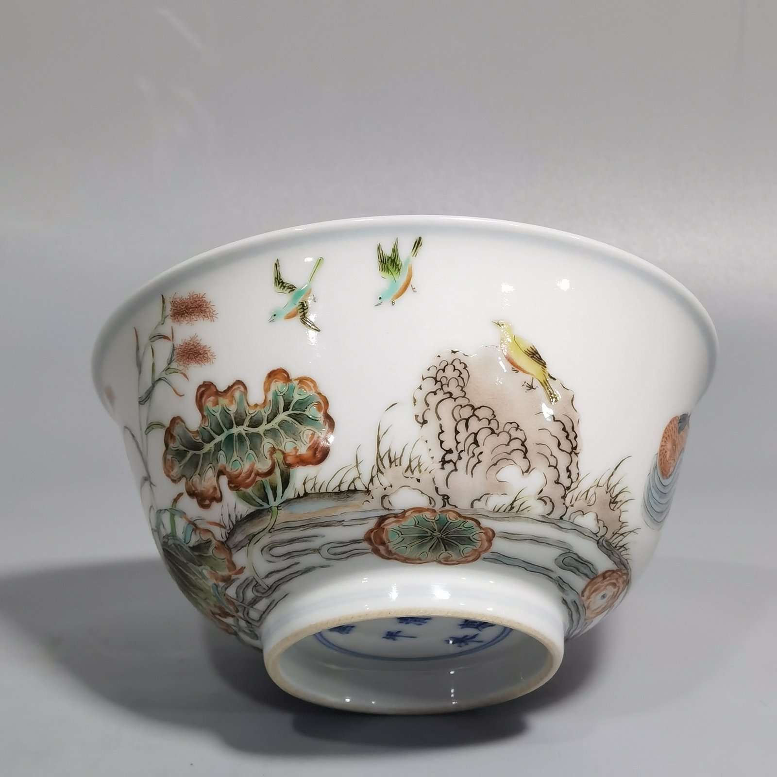 Qing Dynasty Kangxi pair of colorful mandarin duck lotus and kingfisher bowls