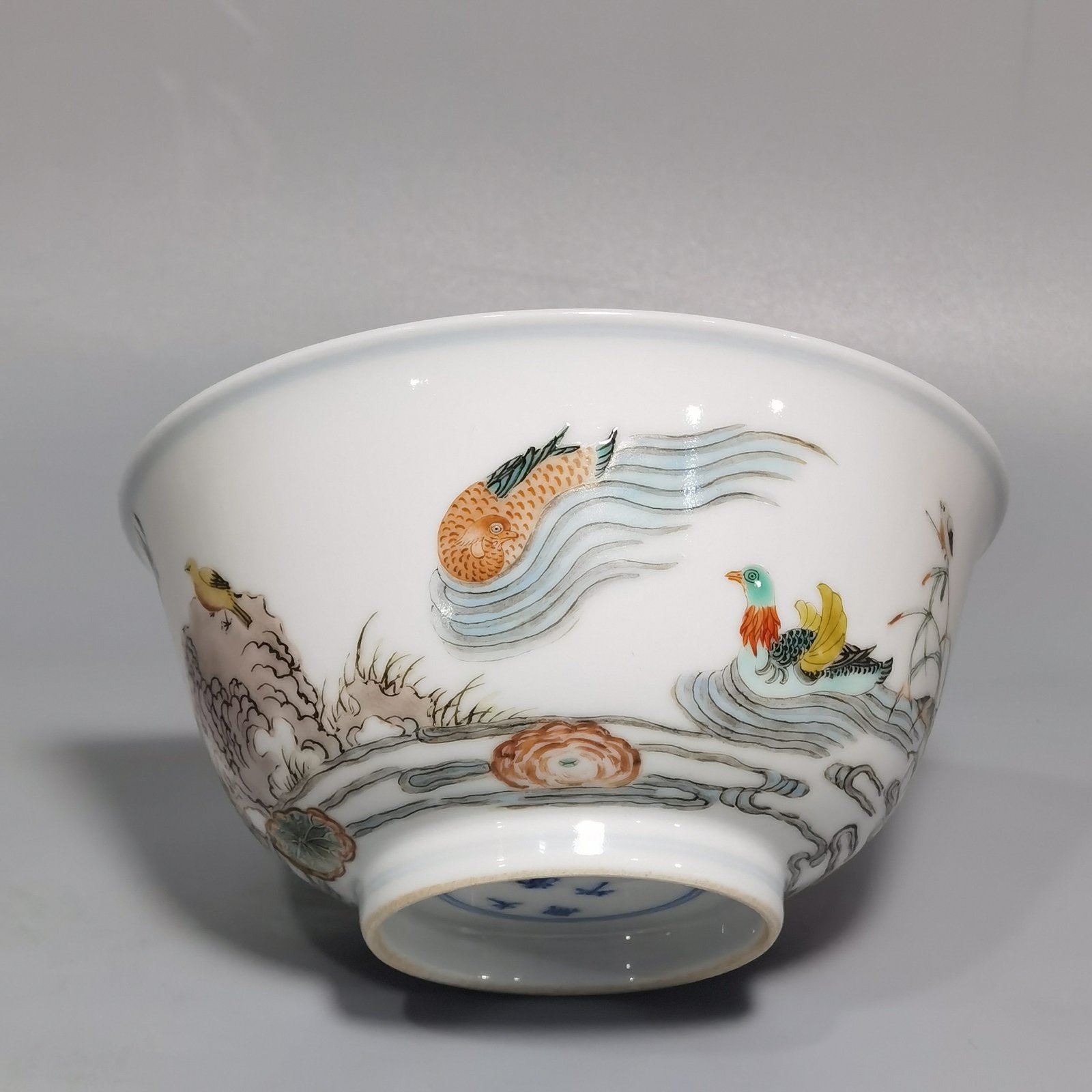 Qing Dynasty Kangxi pair of colorful mandarin duck lotus and kingfisher bowls