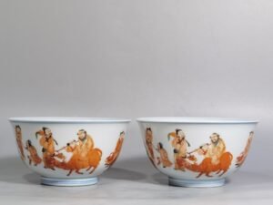 Qing Dynasty Kangxi pair of alum-red five-color Eight Immortals birthday bowl