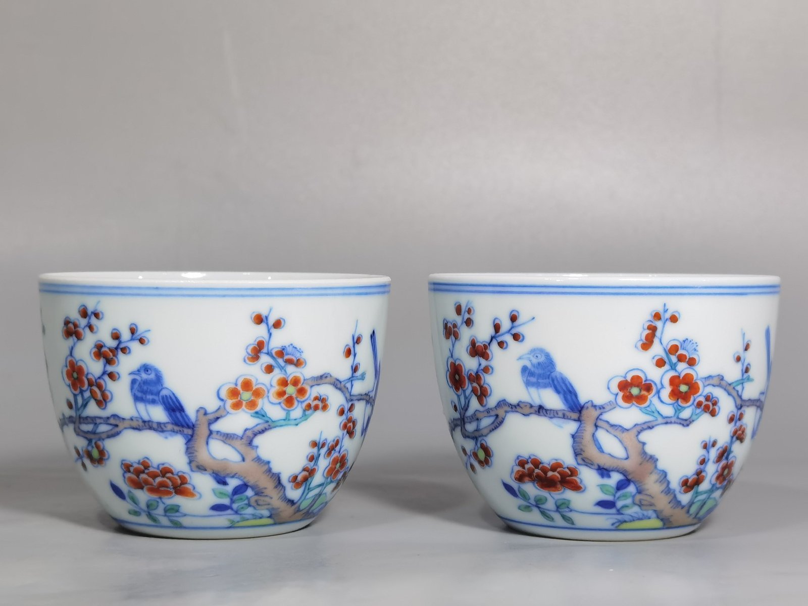 Qing Dynasty Kangxi Blue and White Doucai Magpie Climbing Plum Cup