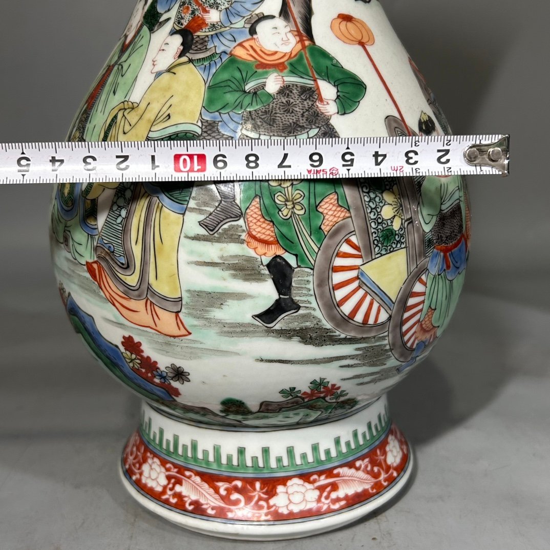 Qing Dynasty Kangxi colorful character vase