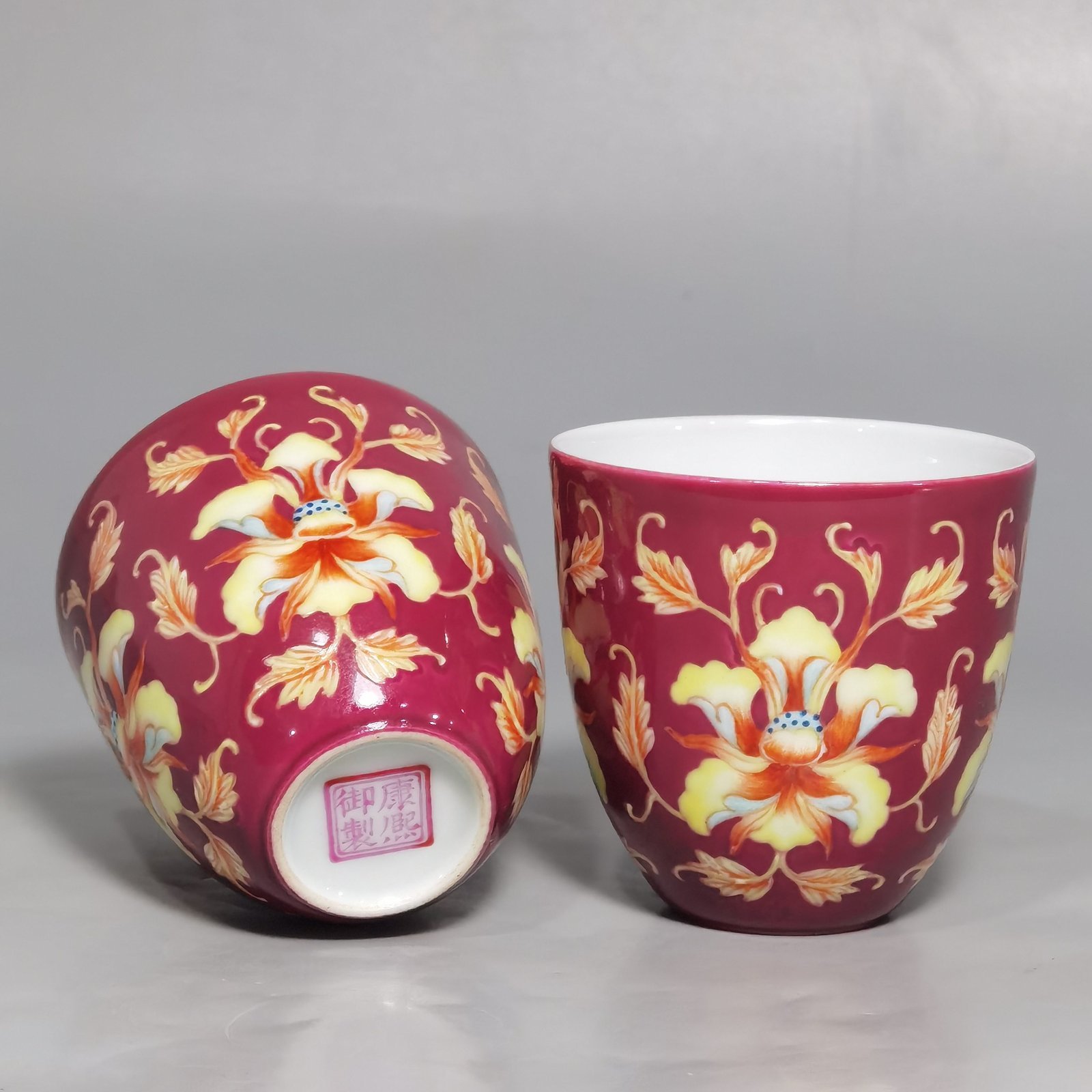 Qing Dynasty Kangxi pair of enamel and rouge flower cups