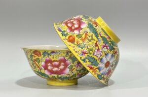 Qing Dynasty Daoguang Enamel lemon yellow bowl with four seasons
