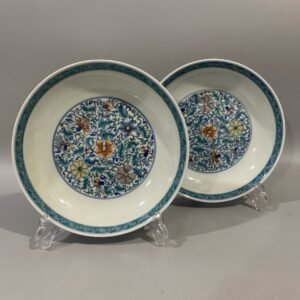 Qing Dynasty Daoguang blue and white lotus plate with intertwining branches