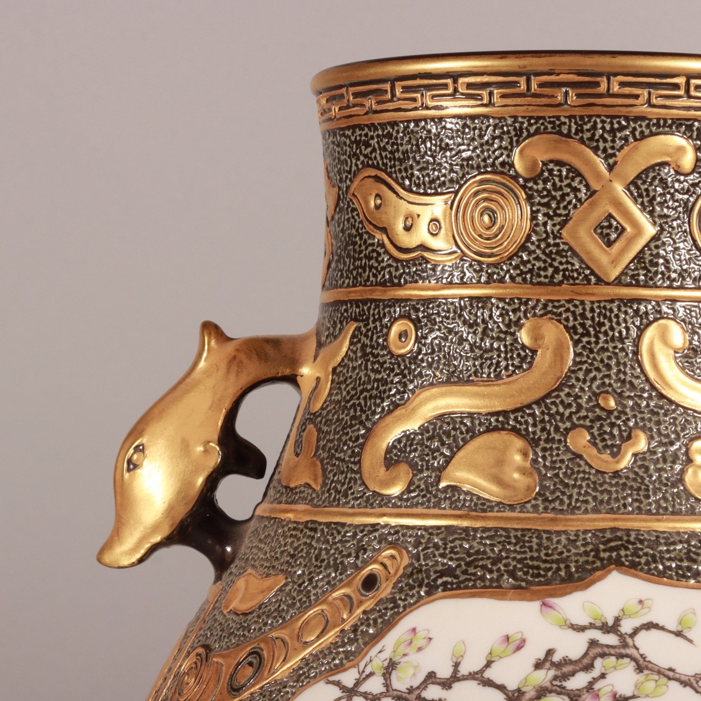 Qing Dynasty Qianlong enamel color black gold glaze gold-painted window flowers birds and deer ears
