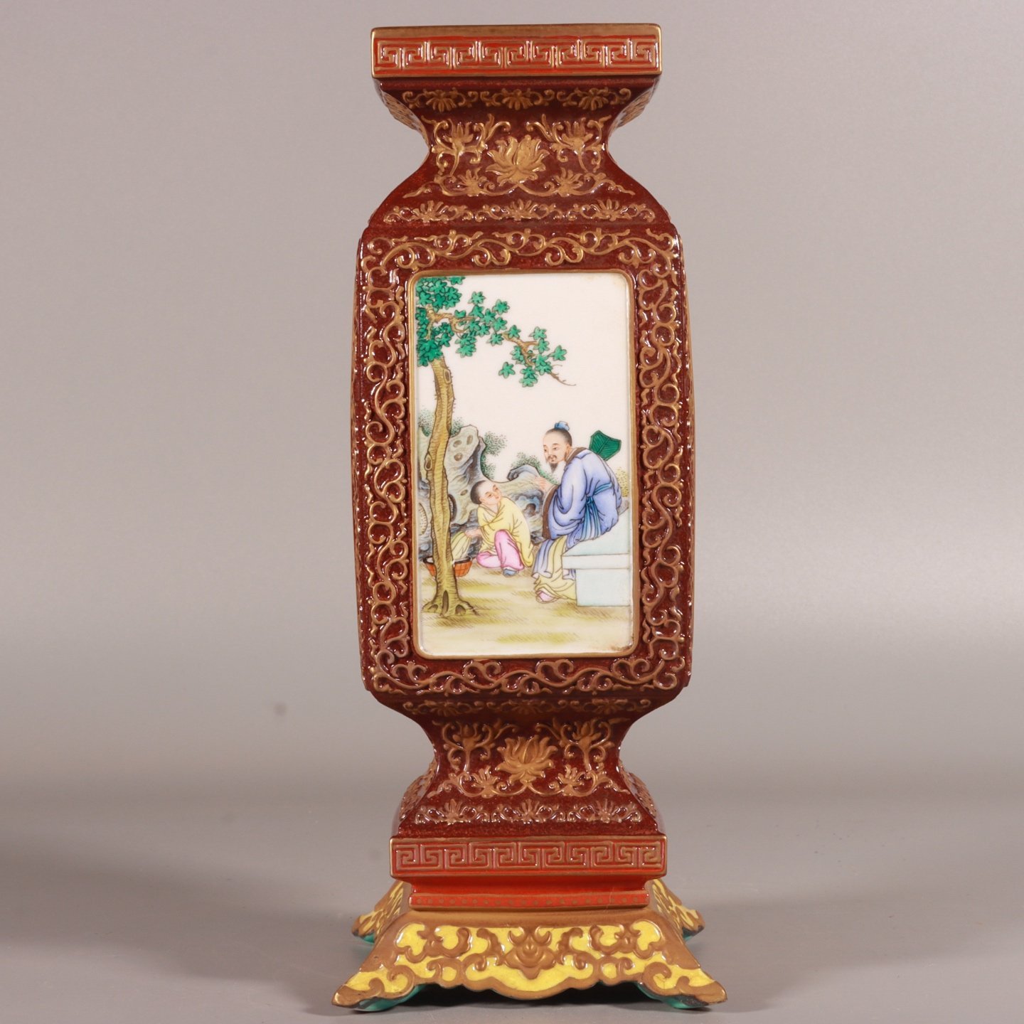 Qing Dynasty Qianlong enamel sauce glaze square vase with gold characters