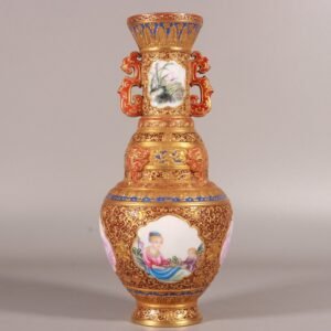 Qing Dynasty Qianlong alum red carving and gilt window Western figure amphora